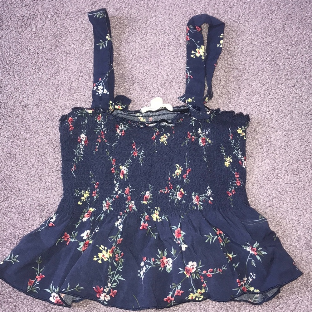 Peplum bottom floral crop top